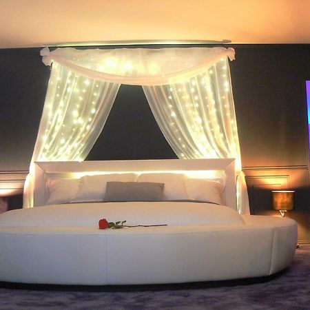 Love Room Proche Rennes Le Cocon Enchanteur Plelan-le-Grand المظهر الخارجي الصورة